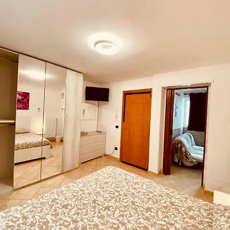 Διαμέρισμα Lucky's House *