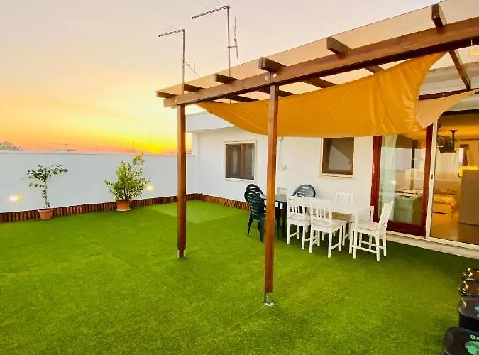 Lucky's House نويكاتارو
